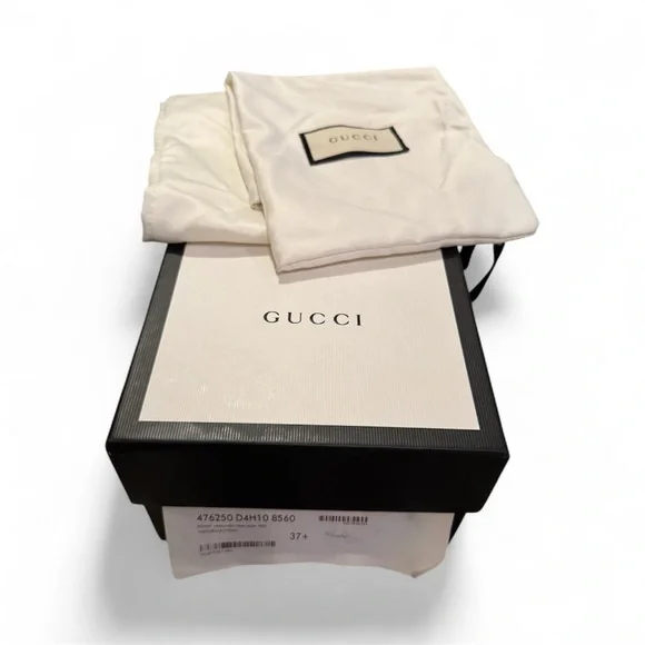 Gucci Black and White Shoe Box with Dust Bag display picture 2